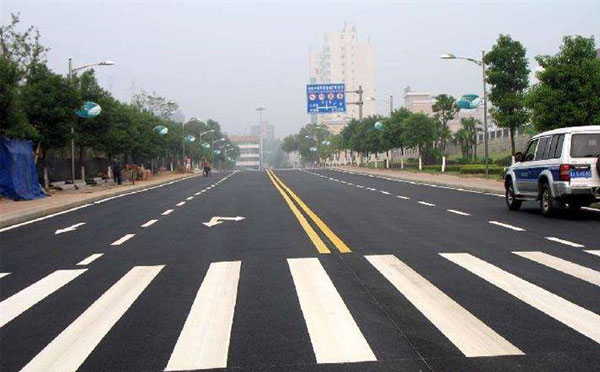 贡觉标线涂料在贡觉环氧地坪项目中的选择与应用